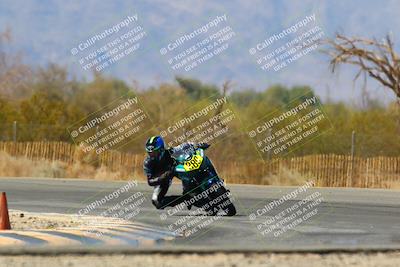 media/Apr-17-2022-CVMA (Sun) [[f474cfa795]]/Race 14 500 Supersport-350 Supersport (Holeshot)/